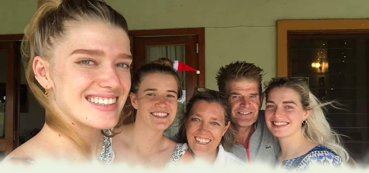 about-us-page-new-header mukambi safari familie foto
